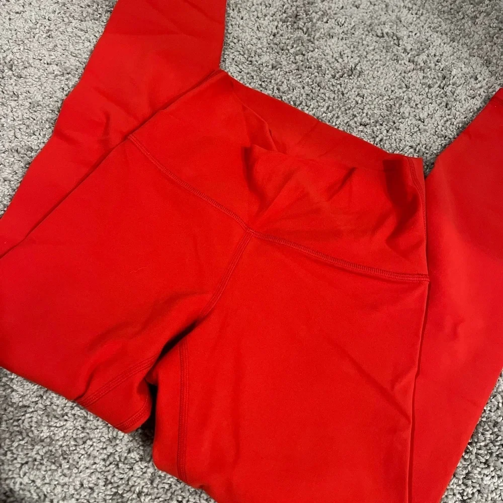 Red align crossover leggings - Picture 10 of 11